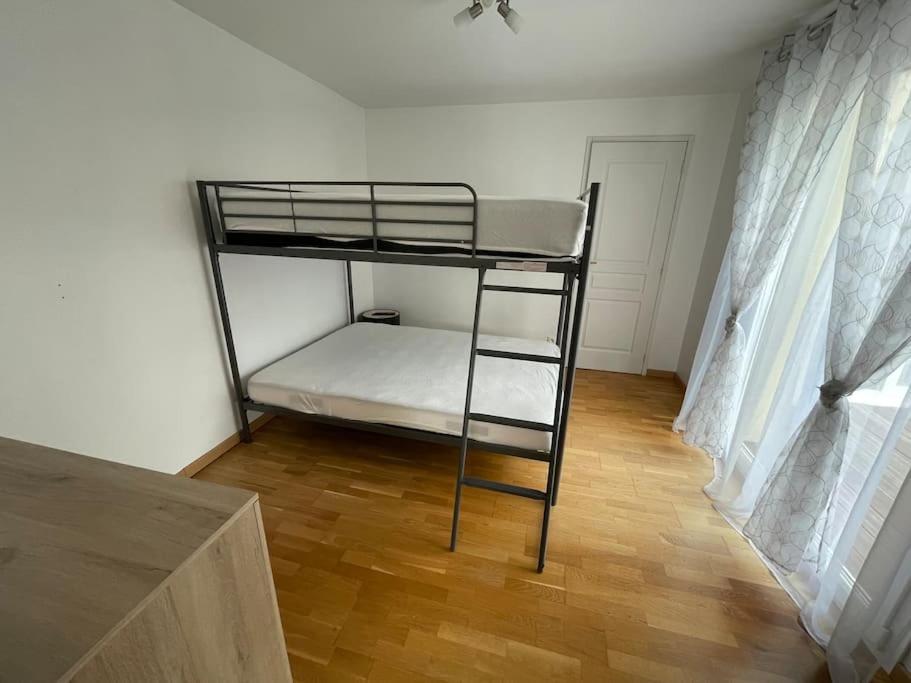 Maison De Vacances Familiale Ouistreham Bagian luar foto